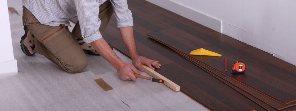 VINYL FLOORING
